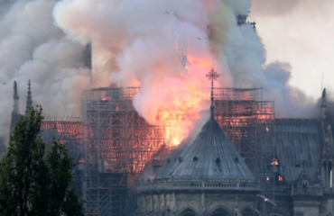 15 kwietnia 2019 roku wybuchł pożar w katedrze Notre Dame