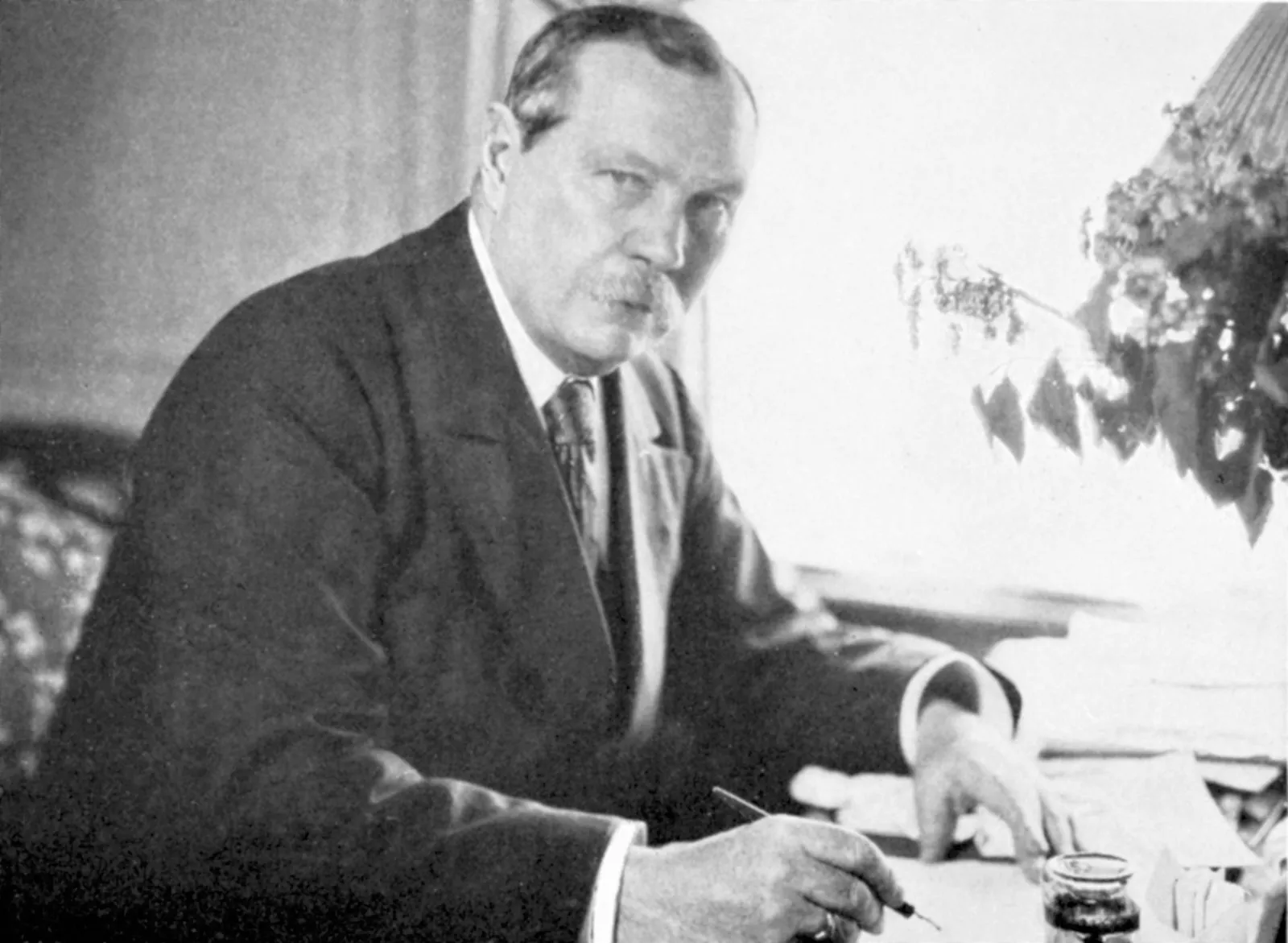 22 maja 1859 roku urodził się pisarz Arthur Conan Doyle