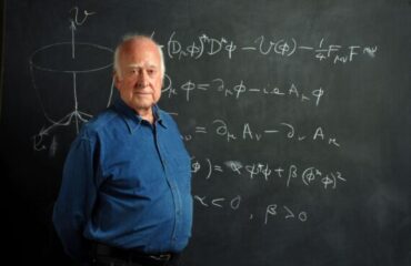 29 maja 1929 roku urodził się fizyk Peter Higgs